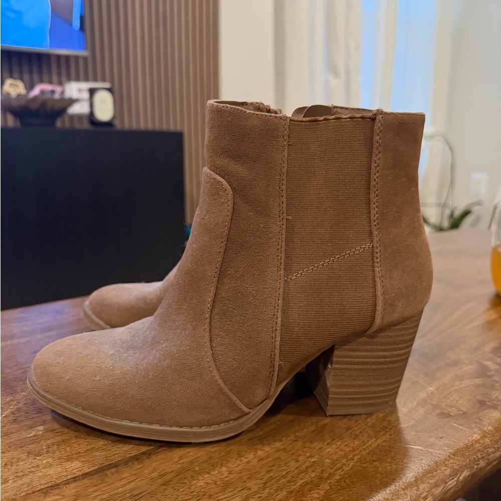 Universal Thread - Brown Suede Ankle Boots